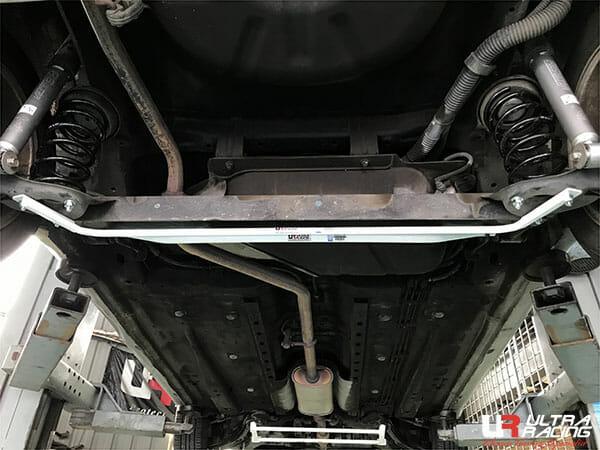 Ultra Racing Proton Saga MK4 1.3 16+/Savy MK1 1.6 08-16 2WD UltraRacing Rear Sway Bar 16mm (158) UR-AR16-158