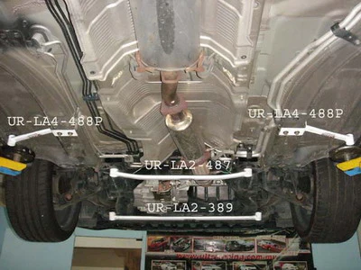 Ultra Racing Honda Accord 03-08 4D UltraRacing 2-Point Front Lower Tiebar UR-LA2-389