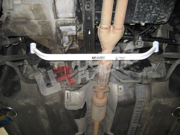 Ultra Racing Honda Accord 94-97 2D UltraRacing 2-Point Front Lower Tiebar UR-LA2-587