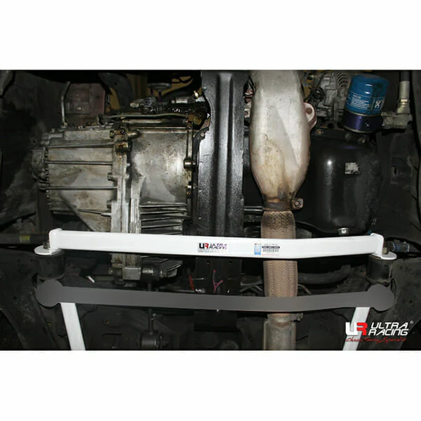 Ultra Racing Hyundai Excel (X2) 1.5 2WD 89-95 UltraRacing 2-Point Front Lower Tiebar (3252) URKR-LA2-3252