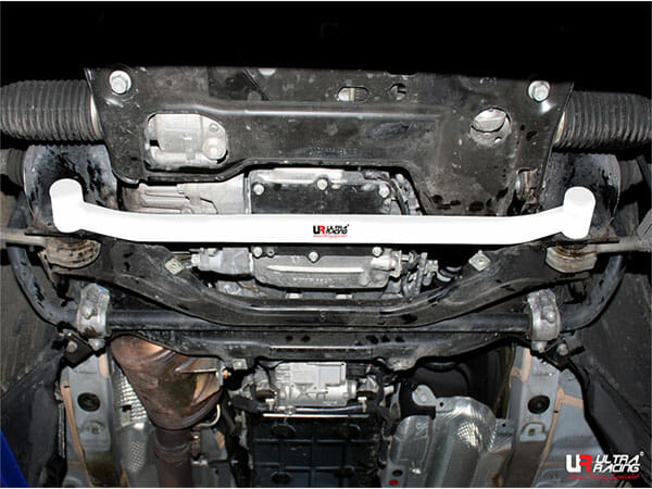 Ultra Racing Mercedes W212 E250D/E300 2.5D/3.0 4WD FL 13-16 UltraRacing 2-Point Front Lower Tiebar (3623) URKR-LA2-3623