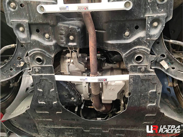 Ultra Racing MG ZS (SUV) 1.5 2WD Thailand Assembly 17+ UltraRacing 2-Point Front Lower Tiebar (4071) URTH-LA2-4071