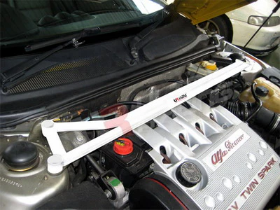 Ultra Racing Alfa Romeo GTV Spider Front Strut Brace URTW2-1069
