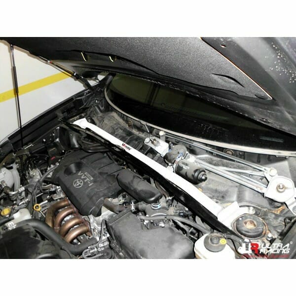 Ultra Racing Toyota Highlander (XU40) 2.7/3.5 2WD/4WD 08-13 UltraRacing 2-Point Front Upper Strutbar(1458) UR-TW2-1458