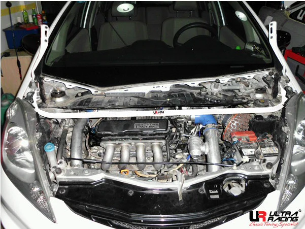 Ultra Racing Honda Jazz/Fit 08+ 1.3 UltraRacing Front Upper Strutbar UR-TW2-1464A