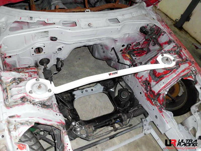Ultra Racing Mazda RX7 (FD) Front Strut Brace URTW2-1530