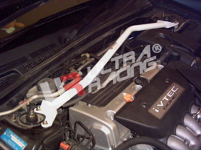 Ultra Racing Honda Civic 01-05 2/4D 2.0 UltraRacing Front Upper Strutbar UR-TW2-156