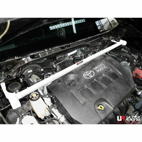 Ultra Racing Toyota Wish (AE20) 1.8/2.0 2WD 09-17 UltraRacing 2-Point Front Upper Strutbar (1675) UR-TW2-1675