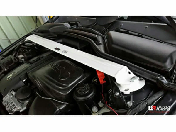 Ultra Racing BMW 5 Series (E60) Front Strut Brace URTW2-3002