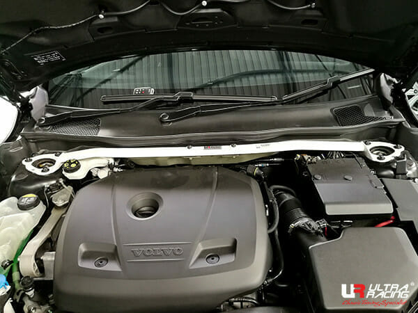 Ultra Racing Volvo V40 (P1) Front Strut Brace URTW2-3210