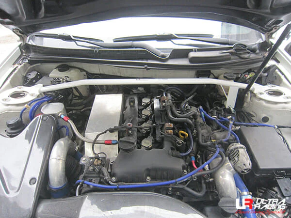 Ultra Racing Hyundai Genesis/Rohens Coupe (BK) 2.0T 2WD LHD 09-16 UltraRacing 2-Point Front Upper Strutbar (3319) UR-TW2-3319