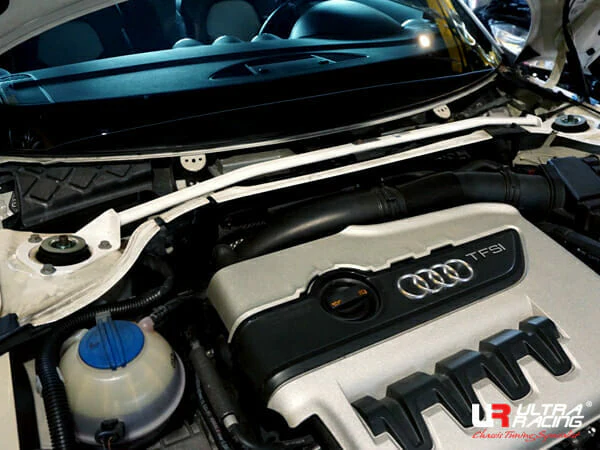 Ultra Racing Audi TT/TTS MK2 (TYPE8J) 2.0 TFSI 2WD LHD 06-14 UltraRacing 2P Front Upper Strutbar (3411) UR-TW2-3411