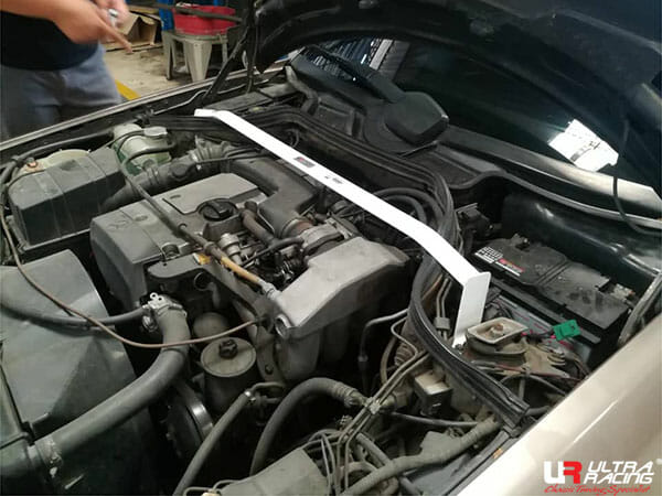 Ultra Racing Mercedes E Class (W210) Front Strut Brace URTW2-3497