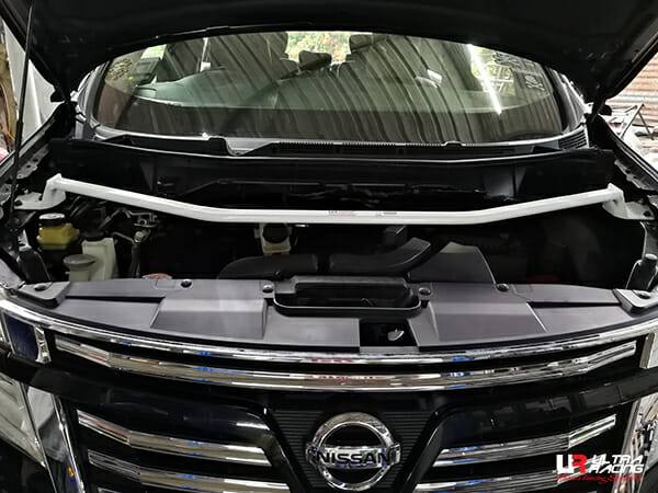 Ultra Racing Nissan Elgrand (E52) 3.5 V6 2WD 10+ UltraRacing 2-Point Front Upper Strutbar (3643) UR-TW2-3643