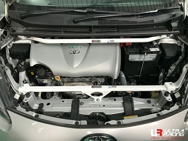 Ultra Racing Toyota Sienta (XP170) 1.5/1.8 2WD 15+ UltraRacing 2-Point Front Upper Strutbar (3767) UR-TW2-3767