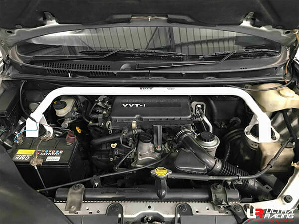Ultra Racing Toyota Avanza (F600) 1.3/1.5 2WD 03-11 UltraRacing 2-Point Front Upper Strutbar (3774) UR-TW2-3774