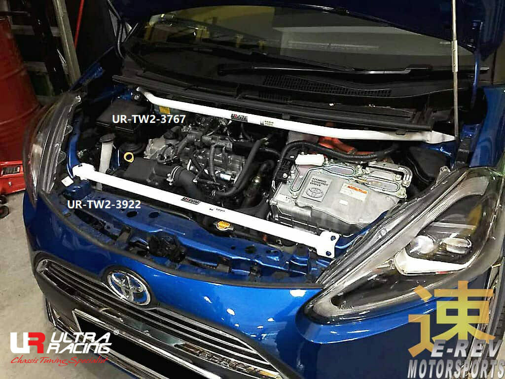 Ultra Racing Toyota Sienta (XP170) 1.5 2WD 15+ UltraRacing 2-Point Front Upper Strutbar (3922) UR-TW2-3922