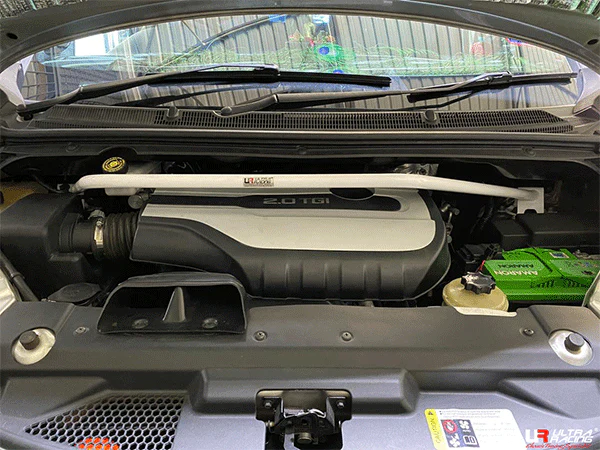 Ultra Racing Maxus G10 2.0T 2WD 04-08 UltraRacing 2-Point Front Upper Strutbar (4168) UR-TW2-4168