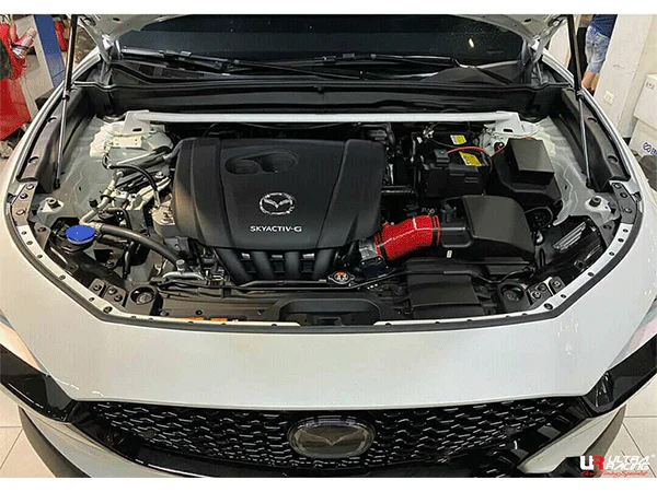 Ultra Racing Mazda CX-30 (DM) 2.0 2WD 19+ UltraRacing 2-Point Front Upper Strutbar (4181) UR-TW2-4181