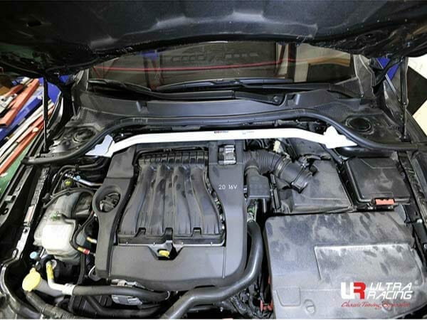 Ultra Racing Renault Samsung SM5 (L43) 1.6T/2.0 12-15 UltraRacing 2-Point Front Upper Strutbar (3024) URKR-TW2-3024