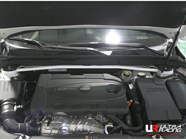 Ultra Racing Chevrolet Malibu 2.4 2WD LHD 13-15 UltraRacing 2-Point Front Upper Strutbar(3072) URKR-TW2-3072