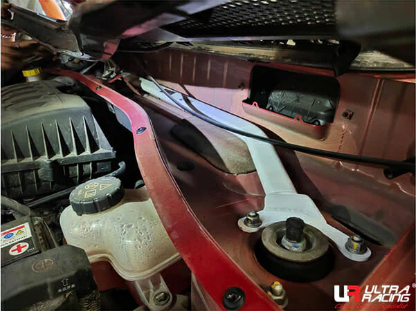 Ultra Racing MG ZS (SUV) 1.5 2WD Thailand Assembly 17+ UltraRacing 2-Point Front Upper Strutbar (4070) URTH-TW2-4070
