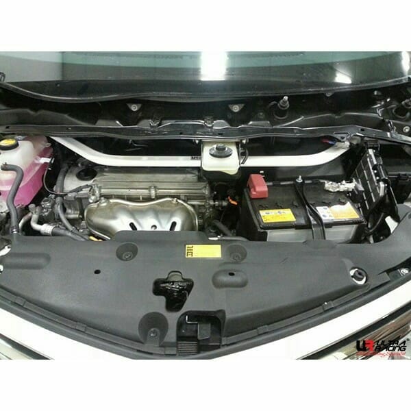 Ultra Racing Toyota Previa (XR50) 2.4/3.5 2WD LHD 06-16 UltraRacing 2-Point Front Upper Strutbar (2869) URTW-TW2-2869