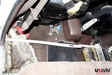 Ultra Racing Toyota Mark II 88-92 2.5T UltraRacing 2-Point Room Bar UR-RO2-1400