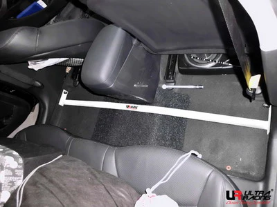 Ultra Racing Hyundai i30 (GD) Interior Brace URRO2-1639
