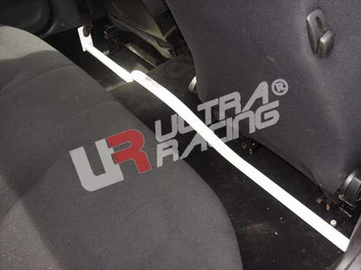 Ultra Racing Nissan Cefiro (A31) Interior Brace URRO2-400A