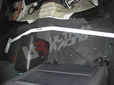 Ultra Racing Nissan Skyline R34 Interior Brace URRO2-804