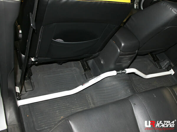 Ultra Racing Chevrolet Epica 2.0 07-15/Daewoo Tosca 2.0 06-11 2WD UltraRacing 2-Point Room Bar (3045A) URKR-RO2-3045A