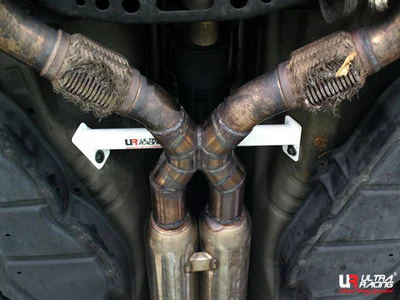 Ultra Racing Nissan 350Z Mid Lower Brace URML2-1258
