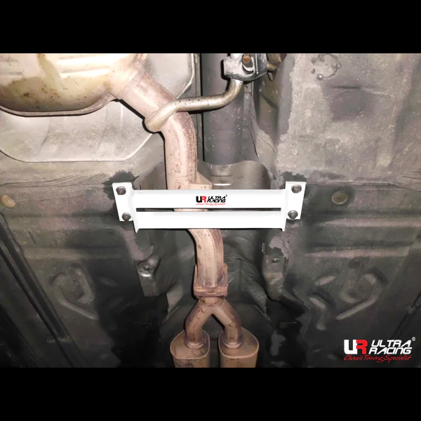Ultra Racing Mercedes S Class (W140) Mid Lower Brace URML2-2060