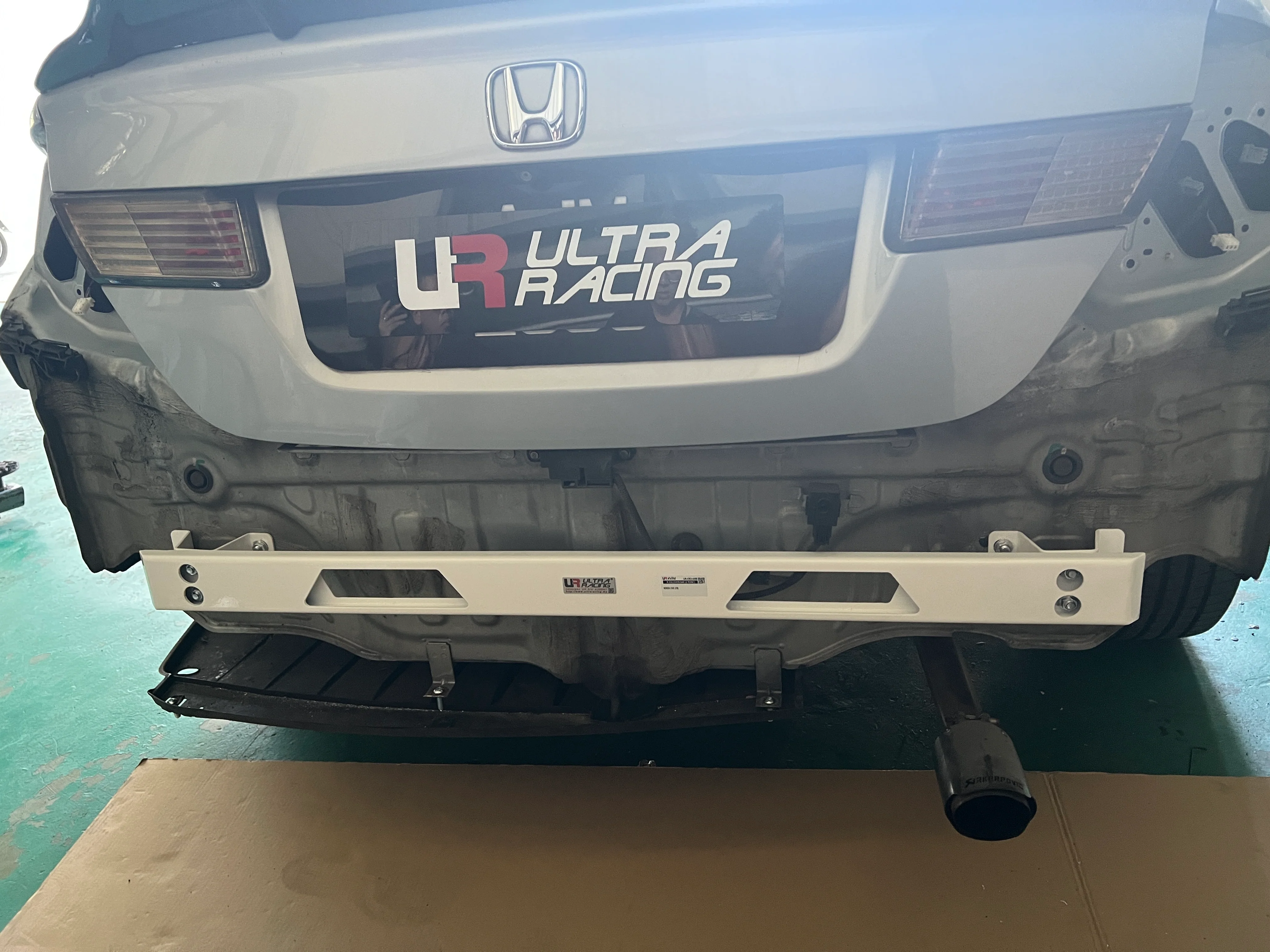 Ultra Racing HONDA CIVIC Ultra Racing Rear Anti-Collision Brace UR-CR2-4485