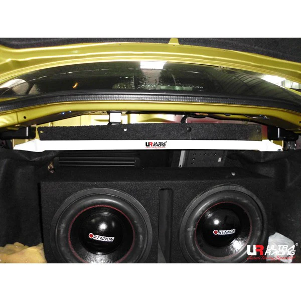 Ultra Racing Nissan Skyline V35 2.5 01+ Ultra-R 2P Rear Upper Strutbar UR-RE2-1960