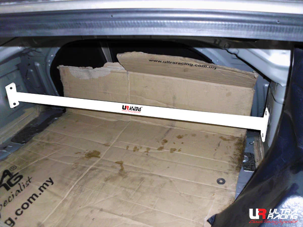 Ultra Racing Hyundai Elentra XD 1.8 00-06 UltraRacing 2P Rear Strutbar UR-RE2-2072