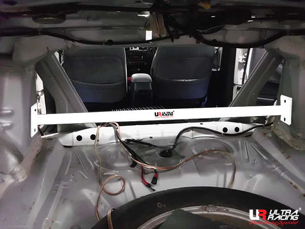 Ultra Racing Honda Accord 98-01 2D Ultra-R 2P Rear Upper Strutbar 2552 UR-RE2-2552