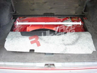 Ultra Racing Volvo 850 Estate Rear Strut Brace URRE2-355