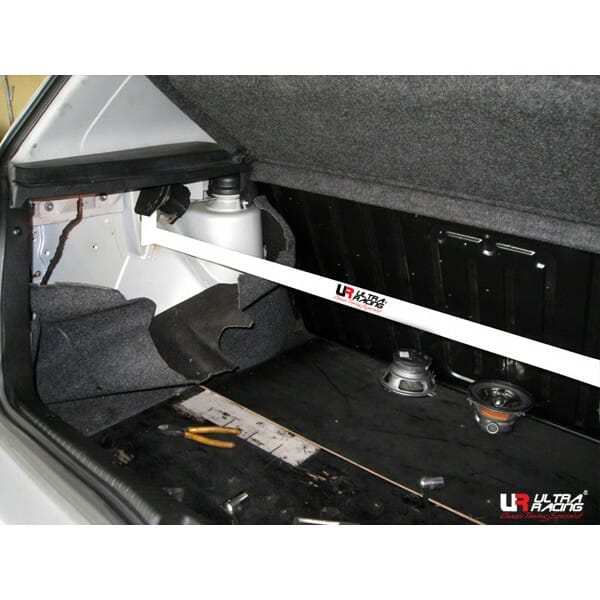 Ultra Racing Volkswagen Golf Gti MK2/A2 (TYP 19E) 1.8 83-92/Golf Gti MK3/A3 (TYP 1H) 1.8 92-98 2WD UltraRacing 2-Point Rear Upper Strutbar (982) UR-RE2-982