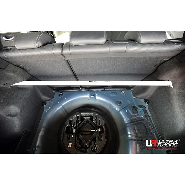 Ultra Racing Hyundai i30 (GD) Rear Strut Brace URKR-RE2-2293