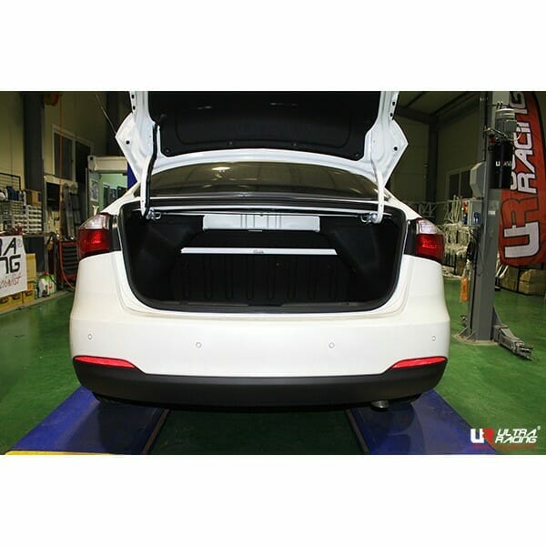 Ultra Racing Kia Cerato K3 (YD) 1.6 GDI 2WD Coupe 12-18/Kia Forte 1.6 GDI 12-18 UltraRacing 2-Point Rear Upper Strutbar (2632) URKR-RE2-2632