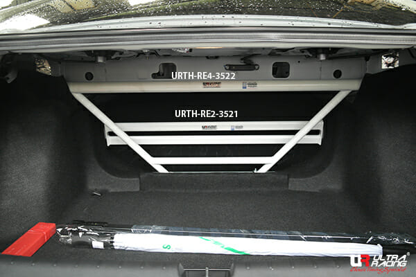 Ultra Racing Honda Civic 15-17 FC 1.5T/1.8 Ultra-R 2P Rear Upper Strutbar URTH-RE2-3521