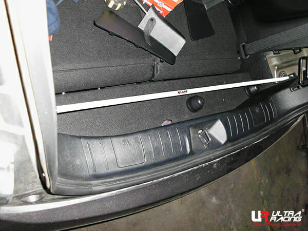 Ultra Racing Toyota IQ AJ10 09-15 Ultra Racing Rear Strut Bar URUS-RE2-2319
