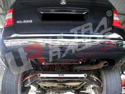 Ultra Racing Mercedes M Class (W163) Rear Lower Brace URRL2-1017