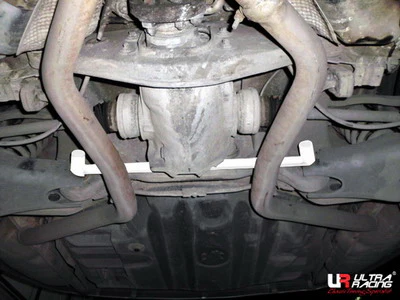 Ultra Racing Mercedes E Class (W211) Rear Lower Brace URRL2-1486