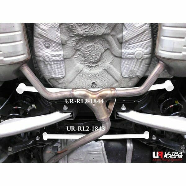 Ultra Racing Buick Lacrosse /Regal 08-17/ Chevrolet Alpheon 10-16 2WD UltraRacing 2-Point Rear Lower Bar (1843) UR-RL2-1843