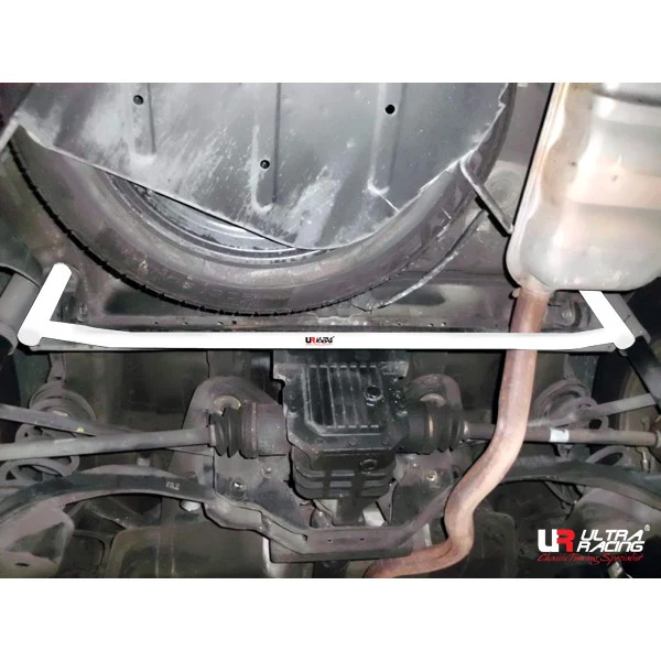 Ultra Racing Hyundai Santa Fe SM 01-06 Ultra-R 2P Rear Lower Bar 1895 UR-RL2-1895