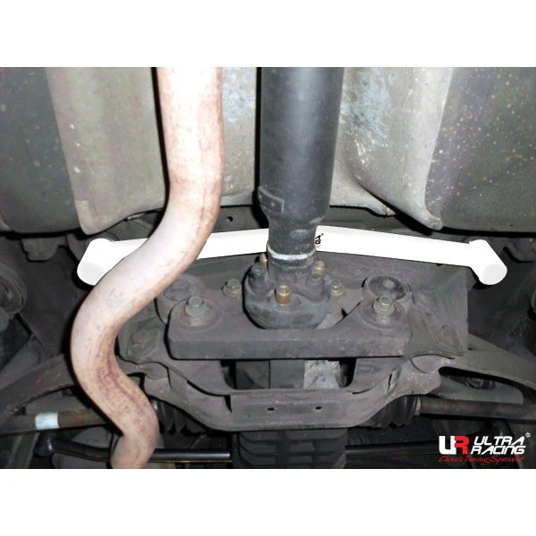 Ultra Racing Hyundai Santa Fe SM 01-06 Ultra-R 2P Rear Lower Bar 1896 UR-RL2-1896
