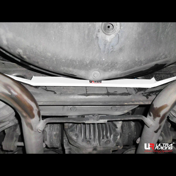 Ultra Racing Mercedes S Class (W220) Rear Lower Brace URRL2-2054